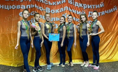 У Києві на Міжнародному конкурсі «Brilliant запрошує-2019» гімнастки із Вараша здобули Гран-Прі