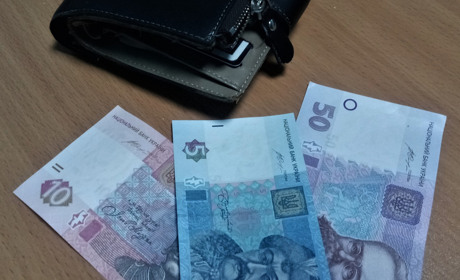 65 гривень. Чи багато з'їсте на ці гроші в Ніжині?
