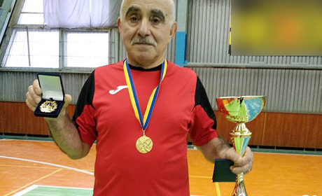 Йому 71, а він грає у футбол: ніжинець Георгій Давидов - про своє захоплення