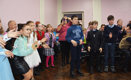 У Кагарлицькому районному ЦДЮТ провели свято для дітей з обмеженими можливостями