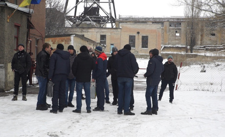 «Свято-Покровська» шахта заборгувала гірникам зарплатню за декілька місяців