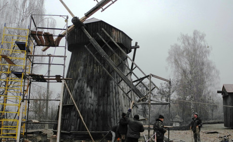 У музеї просто неба відновлюють вітряк дев’ятнадцятого століття