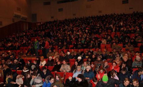 В Торецке презентовали фильм «Первая сотня»