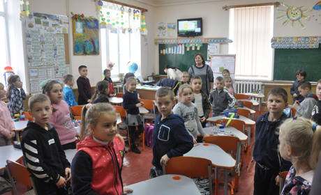 Як Білобожницька школа за 85 років виколисала понад дві з половиною тисячі доль