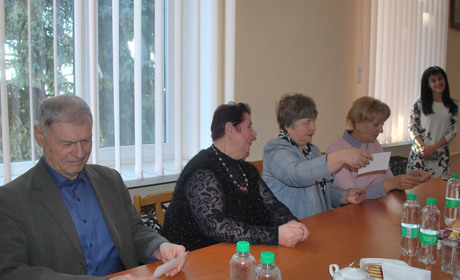 Нинішніх і колишніх керівників єднає турбота  про сьогодення Золотоноші