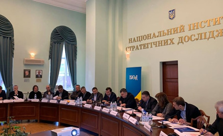 Дев'ять районів Луганщини приєднають до основної залізничної колії і серед них Троїцький район