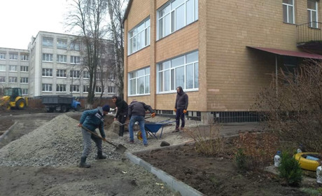 Кагарлик оновлюється. А сприяють цьому наші депутати обласної ради