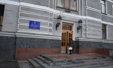 Розвінчуємо міфи про вакцинацію,  дефіцит інсуліну та скасування груп з інвалідністю