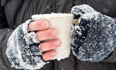 "Я взимку працюю на вулиці": як зігріваються торговці в Сарнах