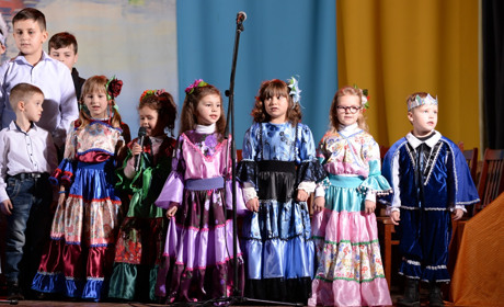 Святого Миколая зустрічали прихожани греко-католицької церкви. Фоторепортаж