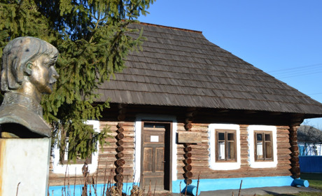 Музей-садиба Івана Миколайчука в Чорториї: 5 унікальних експонатів, які варто побачити 
