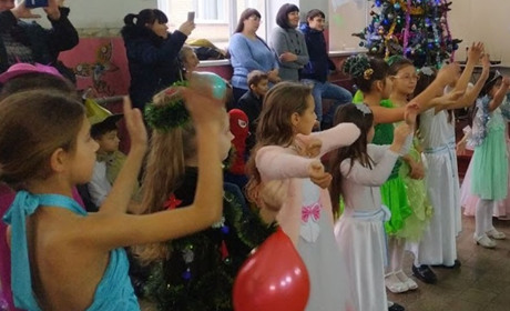 Чарівне новорічне свято в Ганнівській школі