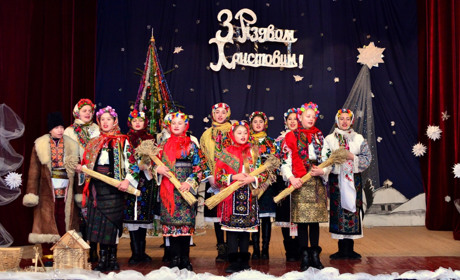 Фестивалі колядок і конкурс "маланок" організовують у Кіцманському районі у святкові дні