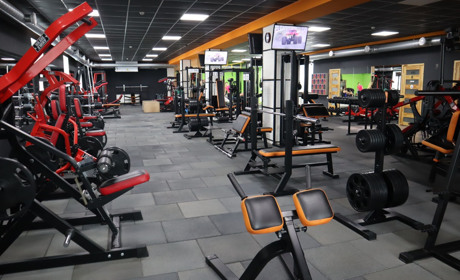 Riviera fitness у Волновасі запрошує школярів займатись спортом та ставати сильнішими