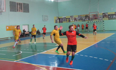 Чемпіонат з футзалу: дев’ять очок з дев’яти можливих має тільки «Сімекс»