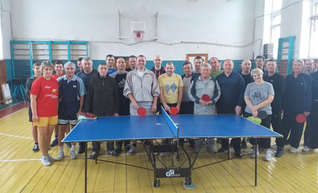 У різдвяному турнірі змагалися тенісисти з Білопілля, Ворожби, Сум та інших районів області