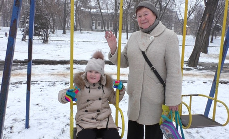 Кого и за что благодарят тореччане в канун Международного дня «Спасибо»: видеоопрос