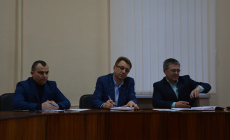  Голова Золотоніської РДА Дмитро Клименко  за співпрацю міста і району