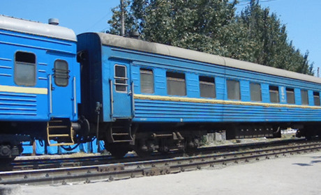 Деякі приміські поїзди не ходитимуть з 15 і 16 січня. До якого часу – невідомо, кажуть на станції