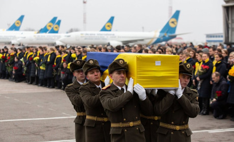 У Борисполі прощалися із загиблими в Ірані
