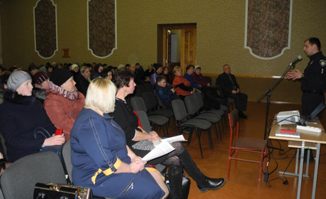 Головне у вихованні - знаходити на дітей час, розповідають психологи