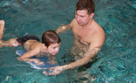 В Торецке открылся детский бассейн «Немо» 