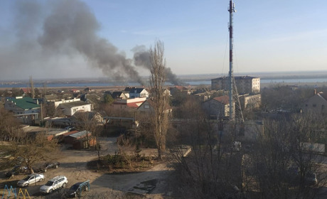 В Херсоні почали горіти плавні 