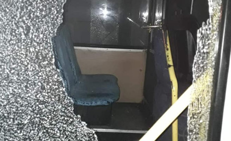 В Никополе пострадали пять пассажирских автобусов: что об этом известно
