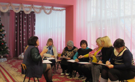 Як знайти рішення своєї проблеми? Запишись на курси від Волноваських психологів