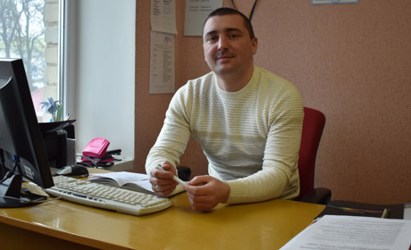 «Коли бачиш світ через затемнене вікно». Що таке депресія, як її виявити та вилікувати?