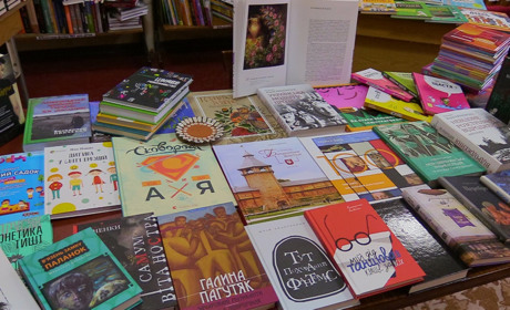 Півтисячі нових книжок надійшло в Уманські бібліотеки 