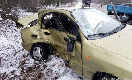 У районі ДТП: водій потрапив до реанімації