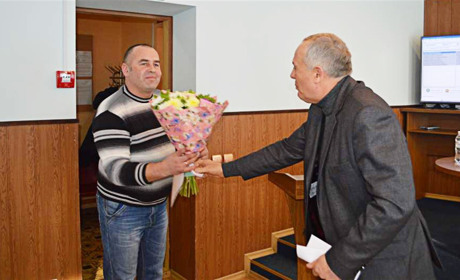 Батькам першої новонародженої в цьому році кагарличанки вручили грошовий сертифікат