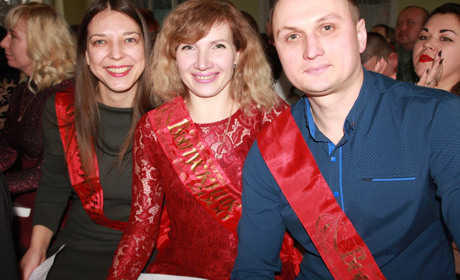  Школа №10 в Торецке отметила 55-летний юбилей: фоторепортаж