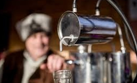 Добропільські правоохоронці розпочали боротьбу із самогоноварінням