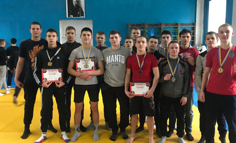  Вихованці ніжинського "Спартака" прийняли участь у відкритому чемпіонаті з панкратіону