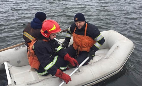 У районі з річки витягли тіло чоловіка