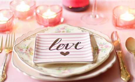 Столик у День Святого Валентина: що пропонують ресторани міста