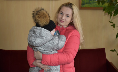 «Такого наше місто не бачило». Олександра Дем'яненко збирає гроші на сучасний дитячий майданчик