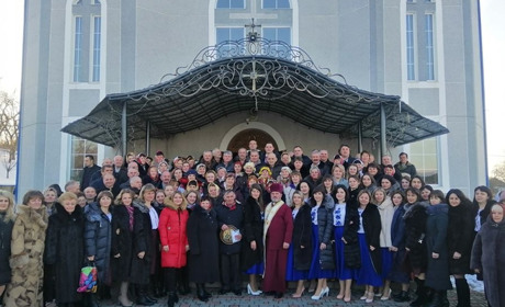 У Новицькій ОТГ вперше відбувся фестиваль церковних піснеспівів: під куполами храму співали 9 хорів