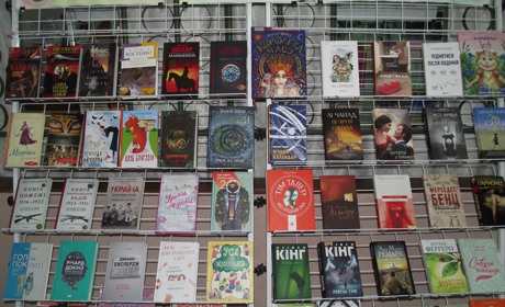 Шосткинців закликають подарувати книги бібліотеці