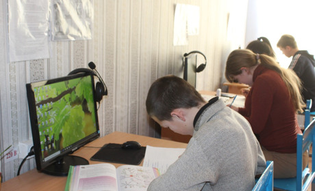 У  Арапівській гімназії  є свій музей комп’ютерної  техніки