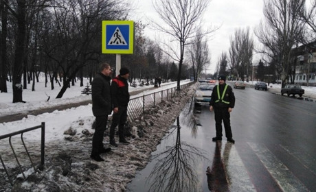 Безпека понад усе: у Добропіллі триває акція «Познач себе на дорозі»