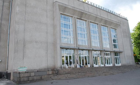 Уманський міський будинок культури закрили на ремонт