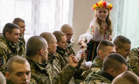 П'ять років 58 ОМПБр імені гетьмана Івана Виговського. Як конотопці вітали військових з річницею