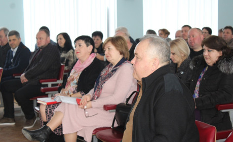 Які дороги відремонтують у 2020, коли віддадуть в ОТГ Будинок культури та інші питаня сесії райради