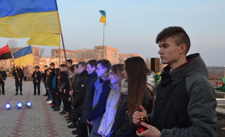 Свята Небесна сотня серед нас: южноукраїнці вшанували пам'ять загиблих