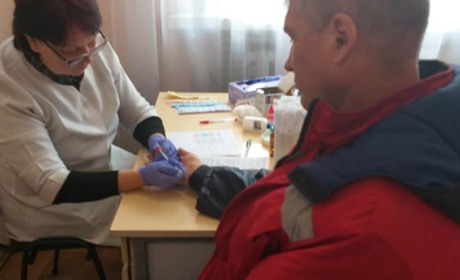 Підсумки Дня донора в Нижньосірогозькій райлікарні: благодійна донація майже 18-ти літрів крові 