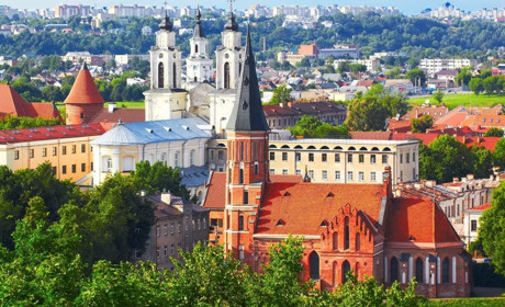 Зібралися у Литву чи Латвію? Чернігівський перевізник пропонує щоденні рейси з Чернігова і Києва