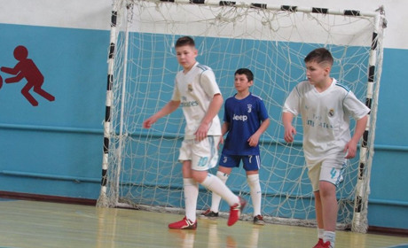 Розпасіївські футболісти перемогли у змаганнях з футзалу